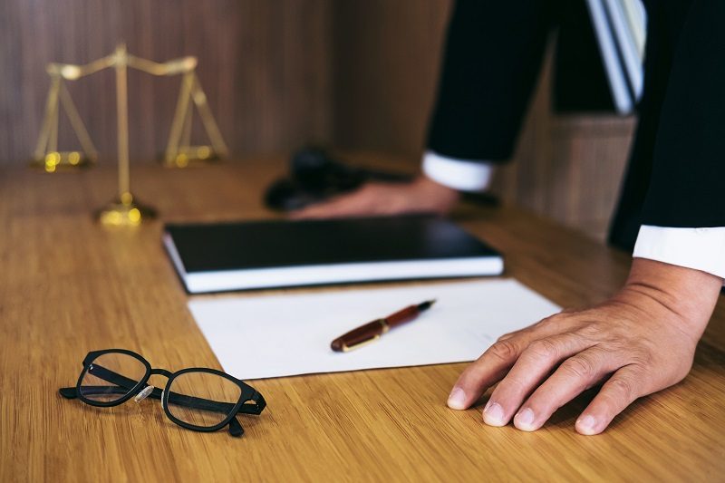Sanção Disciplinar OAB: Entenda Tipos, Procedimentos e Como se Defender
