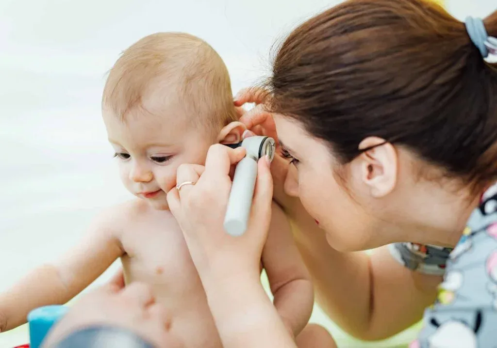 Sinais de Alerta: Quando Consultar um Especialista em Audição