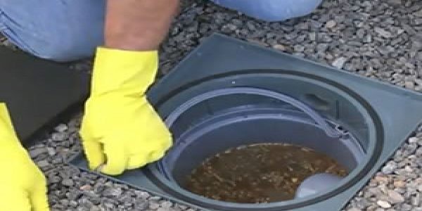 CAIXA DE GORDURA: PORQUE TODO IMÓVEL PRECISA LIMPAR A CADA 3 MESES