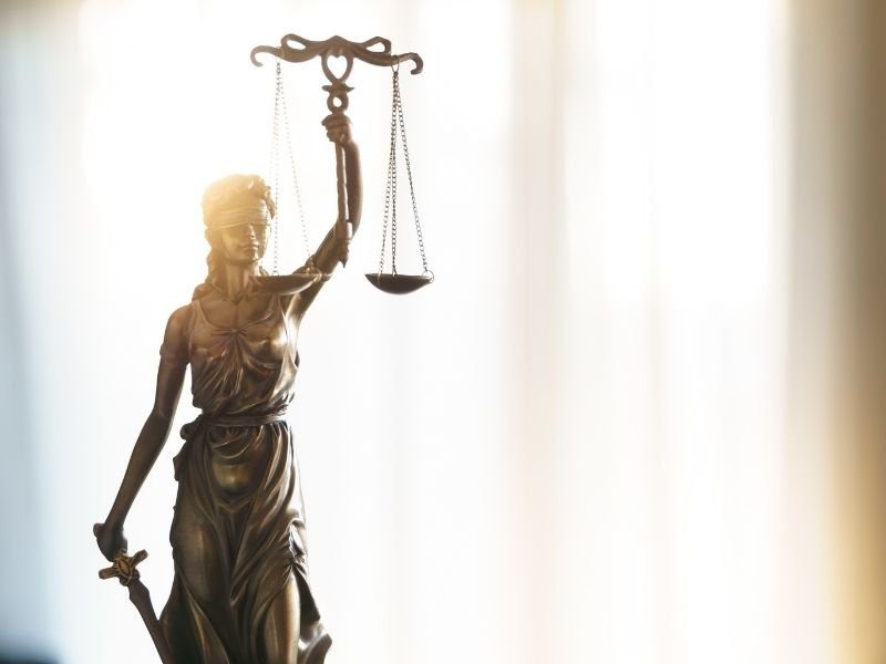 Advogado Dos Crimes Contra A Fe Publica
