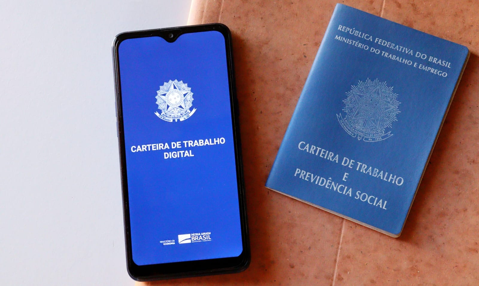 Não tenho carteira assinada e fui demitido, e agora? Descubra o valor do seu acerto!